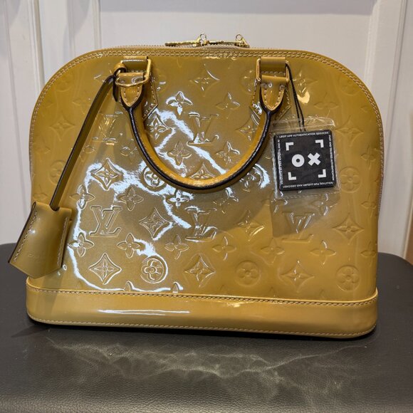 LOUIS VUITTON Monogram Vernis Alma Hand Bag Golden COA incl. - Picture 5 of 16